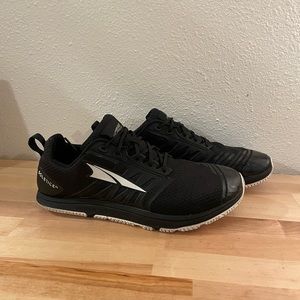 Altra Solstice XT 2 Womens 9.5 Black/White